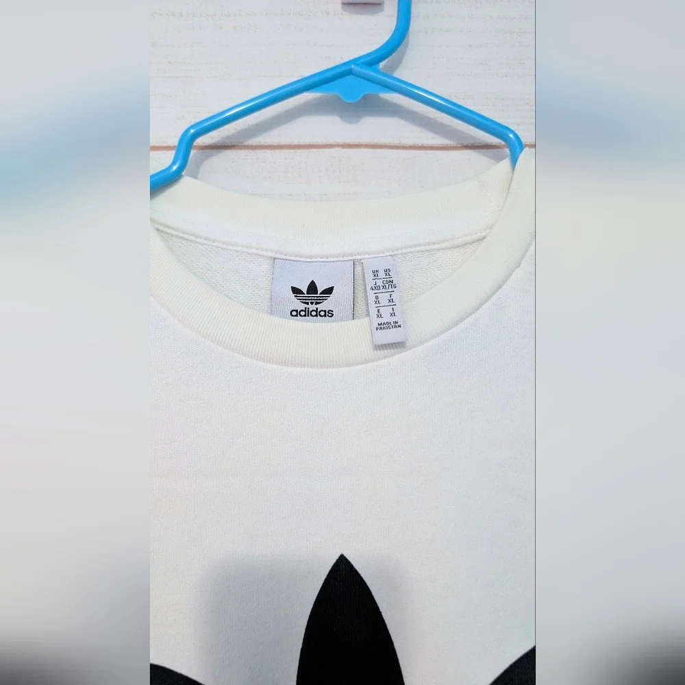 Adidas Off  White and Black Logo Sweatshirt Size XL - Picture 3 of 8